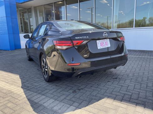 Used 2024 Nissan Sentra SV w/ All-Weather Package FWD image 3