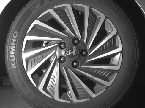 Used 2025 Hyundai Sonata SEL FWD image 15