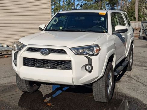 Used 2019 Toyota 4Runner SR5 image 7