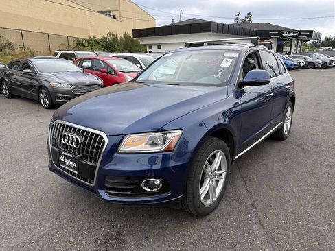 Used 2017 Audi Q5 2.0T Premium Plus w/ Technology Package AWD/4WD image 1