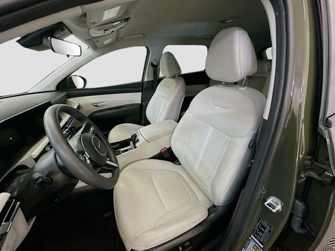 Used 2025 Hyundai Tucson SEL AWD/4WD image 13
