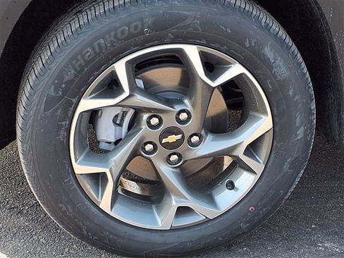 New 2026 Chevrolet Trax LT FWD image 7