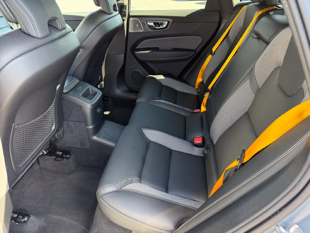 Certified 2024 Volvo XC60 T8 Polestar AWD/4WD image 23