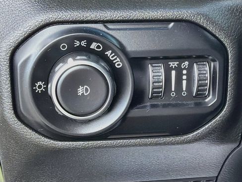 Used 2021 Jeep Wrangler Unlimited Sport w/ Sun And Sound Package AWD/4WD image 32