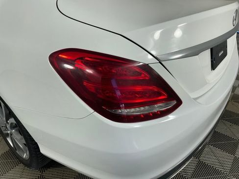 Used 2015 Mercedes-Benz C 300 4MATIC Sedan image 20