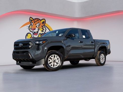 Used 2026 Toyota Tacoma SR5 image 1