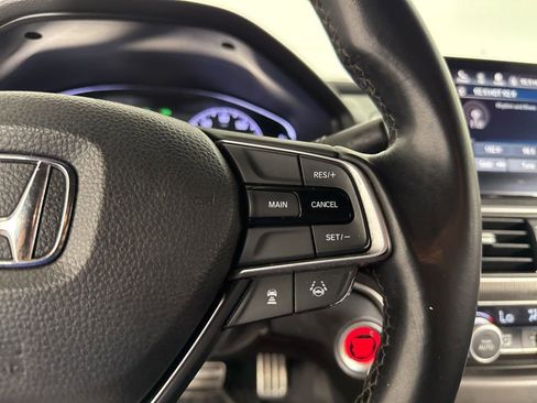 Used 2019 Honda Accord Sport image 21