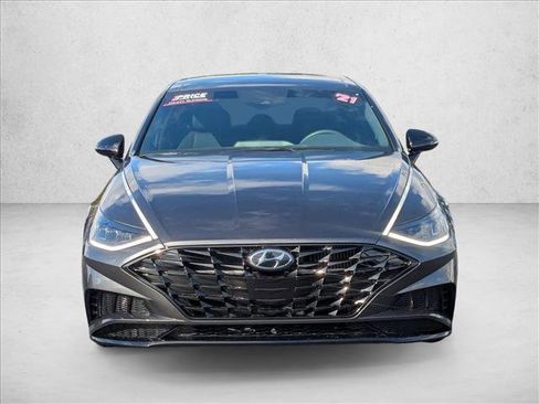Used 2021 Hyundai Sonata SEL Plus w/ Tech Package image 2