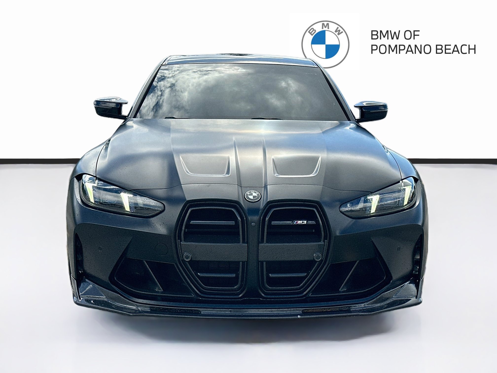 Used 2025 BMW M3 w/ Executive Package RWD image 2