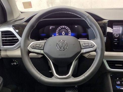 New 2025 Volkswagen Taos SE image 35