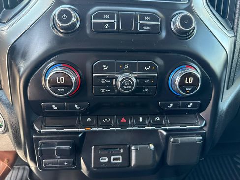 Used 2019 Chevrolet Silverado 1500 LT w/ All-Star Edition AWD/4WD image 19