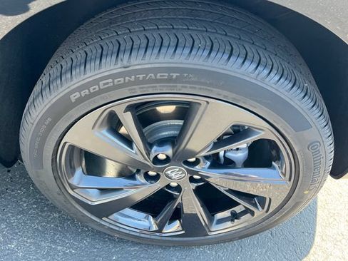 Certified 2025 Buick Envision Sport Touring AWD/4WD image 26