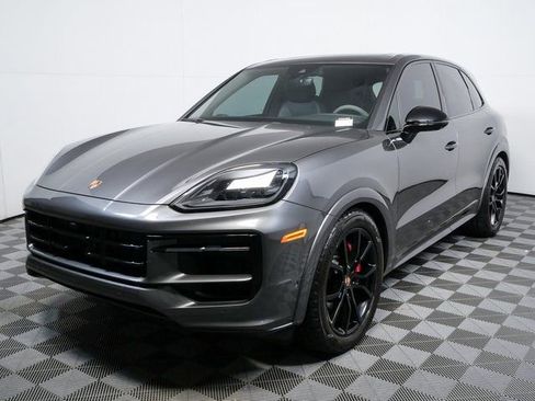 Certified 2025 Porsche Cayenne GTS image 1