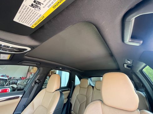 Used 2016 Porsche Cayenne Diesel image 37