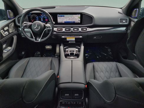 New 2026 Mercedes-Benz Maybach GLS 600 4MATIC image 11