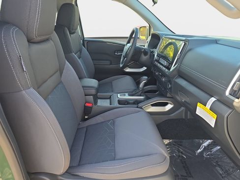 New 2026 Nissan Frontier SV w/ All-Weather Content Package AWD/4WD image 10