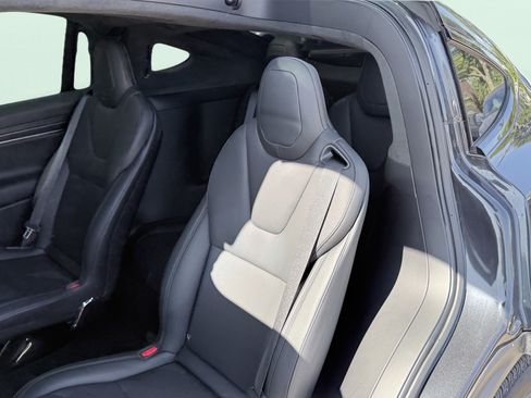 Used 2025 Tesla Model X Plaid AWD/4WD image 41