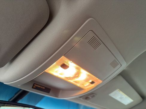 Used 2012 GMC Sierra 1500 SLE w/ Power Tech Package image 27