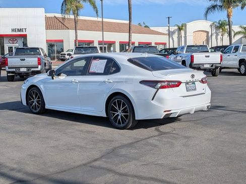 Used 2021 Toyota Camry SE w/ Carpet Mat Package (TMS) FWD image 7