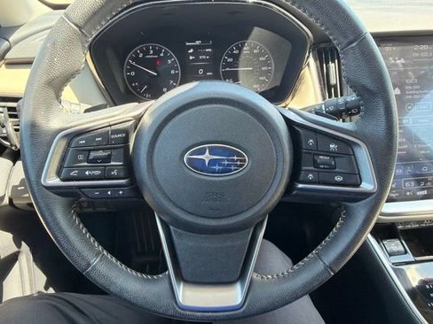 Certified 2025 Subaru Outback Premium AWD/4WD image 12