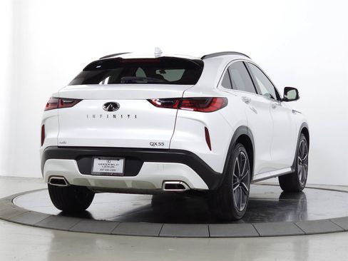 Used 2024 INFINITI QX55 Sensory w/ Lighting Package AWD/4WD image 10