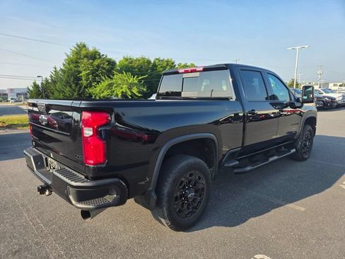 Used 2024 Chevrolet Silverado 2500 LTZ w/ LTZ Plus Package AWD/4WD image 17
