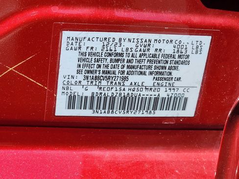 Used 2024 Nissan Sentra SV FWD image 25