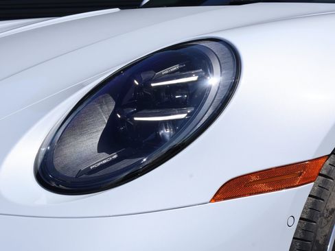 Used 2025 Porsche 911 Carrera S RWD image 12