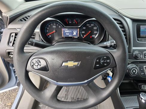 Used 2014 Chevrolet Impala LS w/ LS Convenience Package image 17