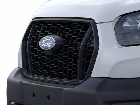 New 2026 Ford Transit 250 148 Medium Roof w/ Load Area Protection Package RWD image 17