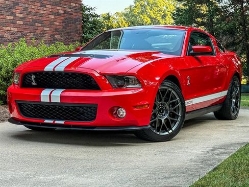 Used 2012 Ford Mustang Shelby GT500 w/ SVT Performance Pkg RWD image 7