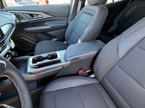 New 2026 Chevrolet Equinox EV LT w/ Comfort Package image 26