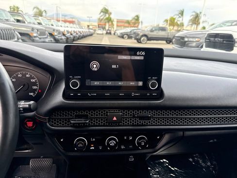 Used 2024 Honda HR-V Sport image 16