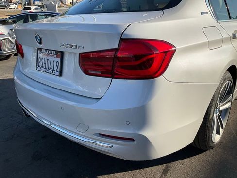 Used 2017 BMW 330e image 77