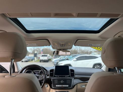 Used 2018 Mercedes-Benz GLE 350 4MATIC image 17