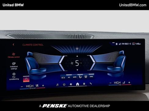 Used 2025 BMW i4 xDrive40i image 11