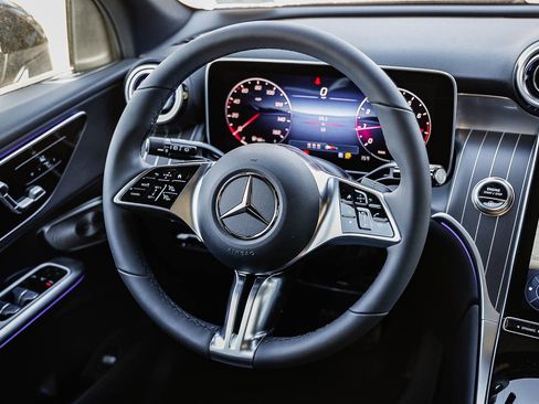 New 2026 Mercedes-Benz GLC 300 image 14