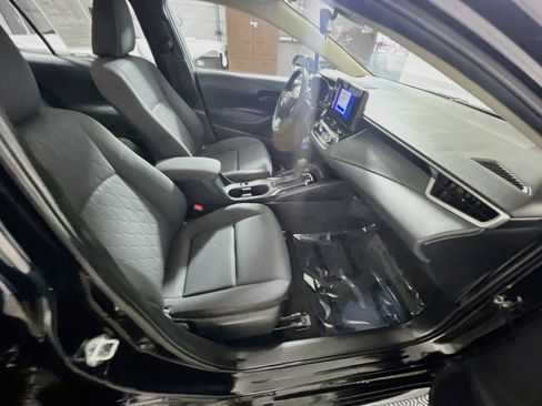 Used 2023 Toyota Corolla LE FWD image 31