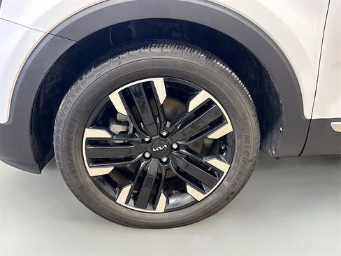 Used 2023 Kia Telluride SX image 23