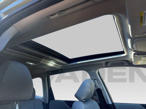 Used 2020 Subaru Forester Limited w/ Popular Package #3 image 12