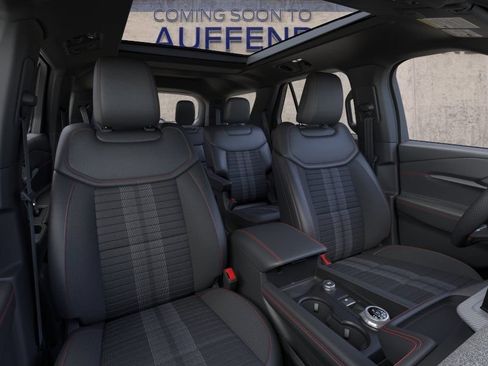 New 2026 Ford Explorer ST-Line AWD/4WD image 11
