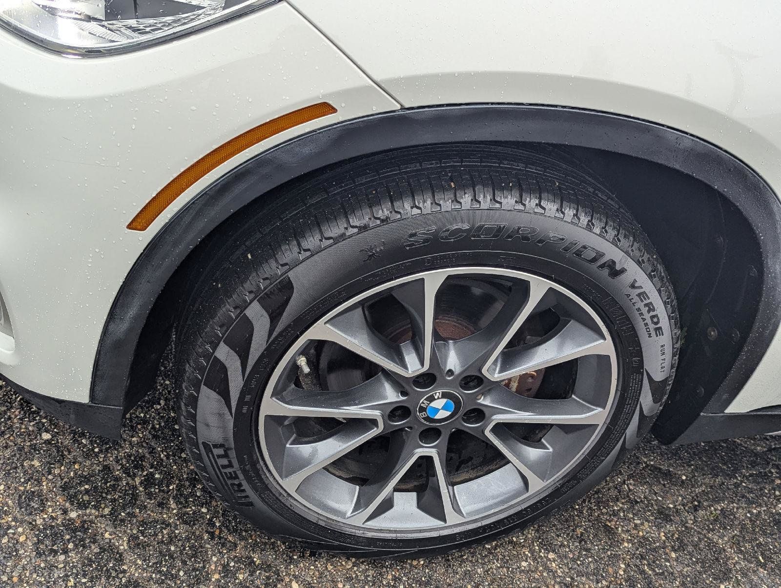Used 2018 BMW X5 xDrive35i w/ Premium Package AWD/4WD image 35