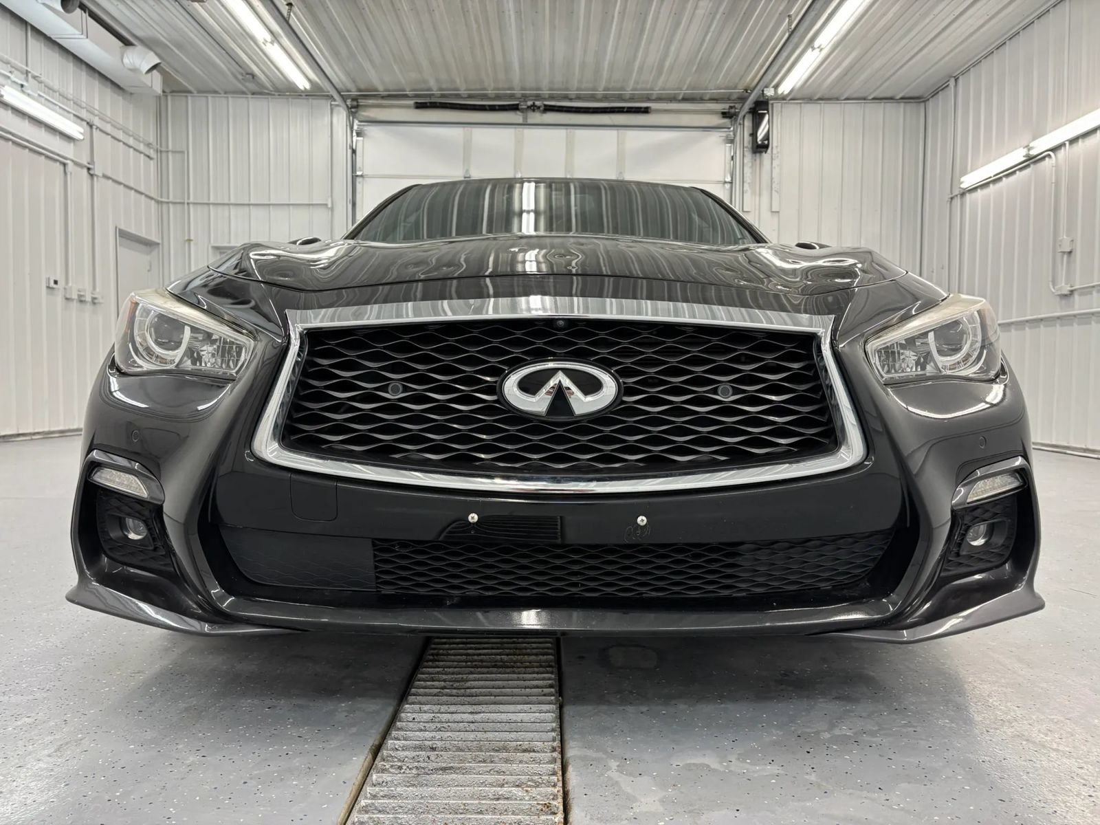 Used 2019 INFINITI Q50 Red Sport 400 w/ Proactive Package AWD/4WD image 10
