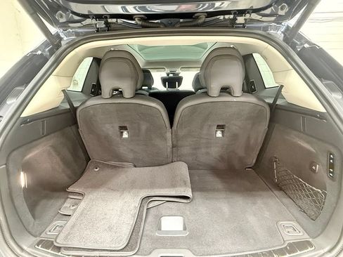 Used 2025 Volvo EX90 Ultra AWD/4WD image 47