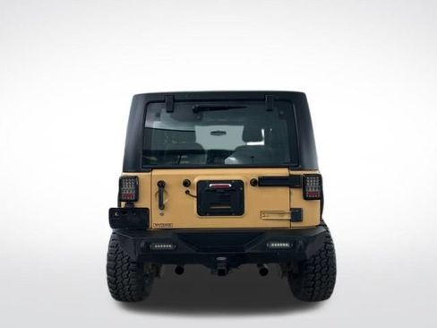 Used 2014 Jeep Wrangler Sport w/ Connectivity Group AWD/4WD image 13