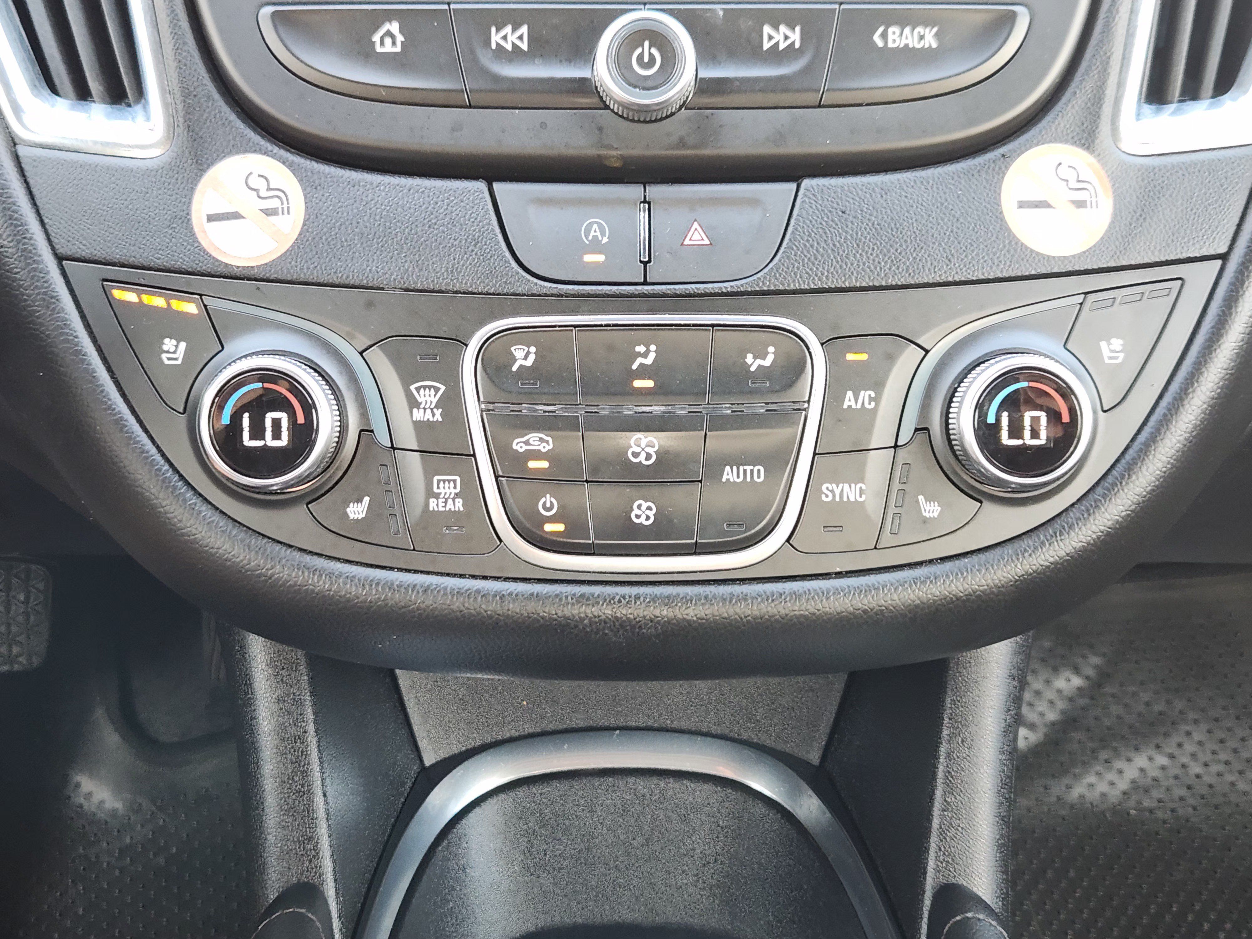 Used 2024 Chevrolet Malibu LT FWD image 19