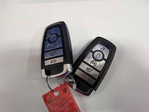Used 2023 Ford Escape Active AWD/4WD image 36