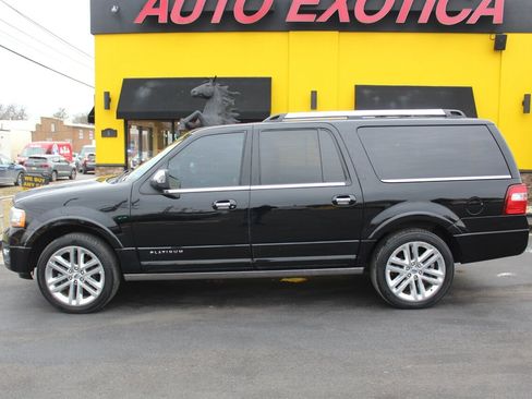 Used 2016 Ford Expedition EL Platinum image 24