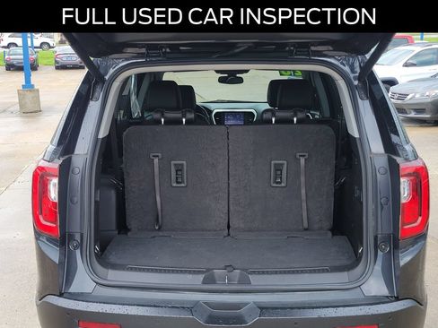 Used 2020 GMC Acadia SLT w/ LPO, Floor Liner Package FWD image 6
