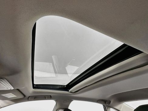 Certified 2024 Honda Civic Touring image 23